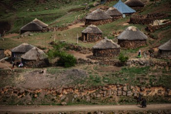 Molumong village